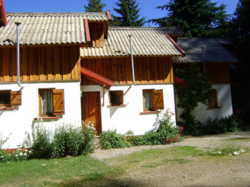 Cabanas Pichi Ruca San Carlos de Bariloche Exterior photo
